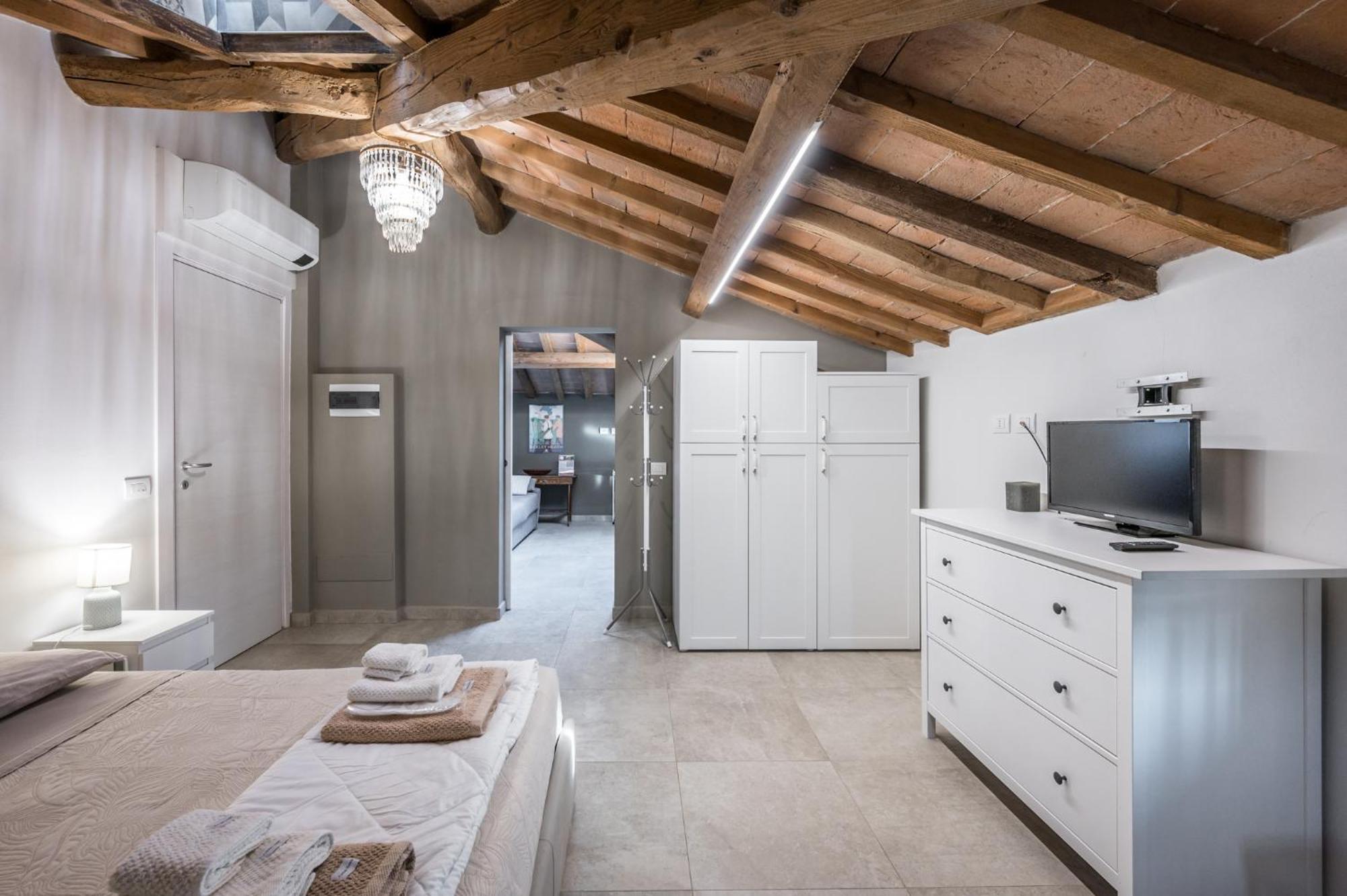Bed and Breakfast La Casa di Valeria - Modena Esterno foto