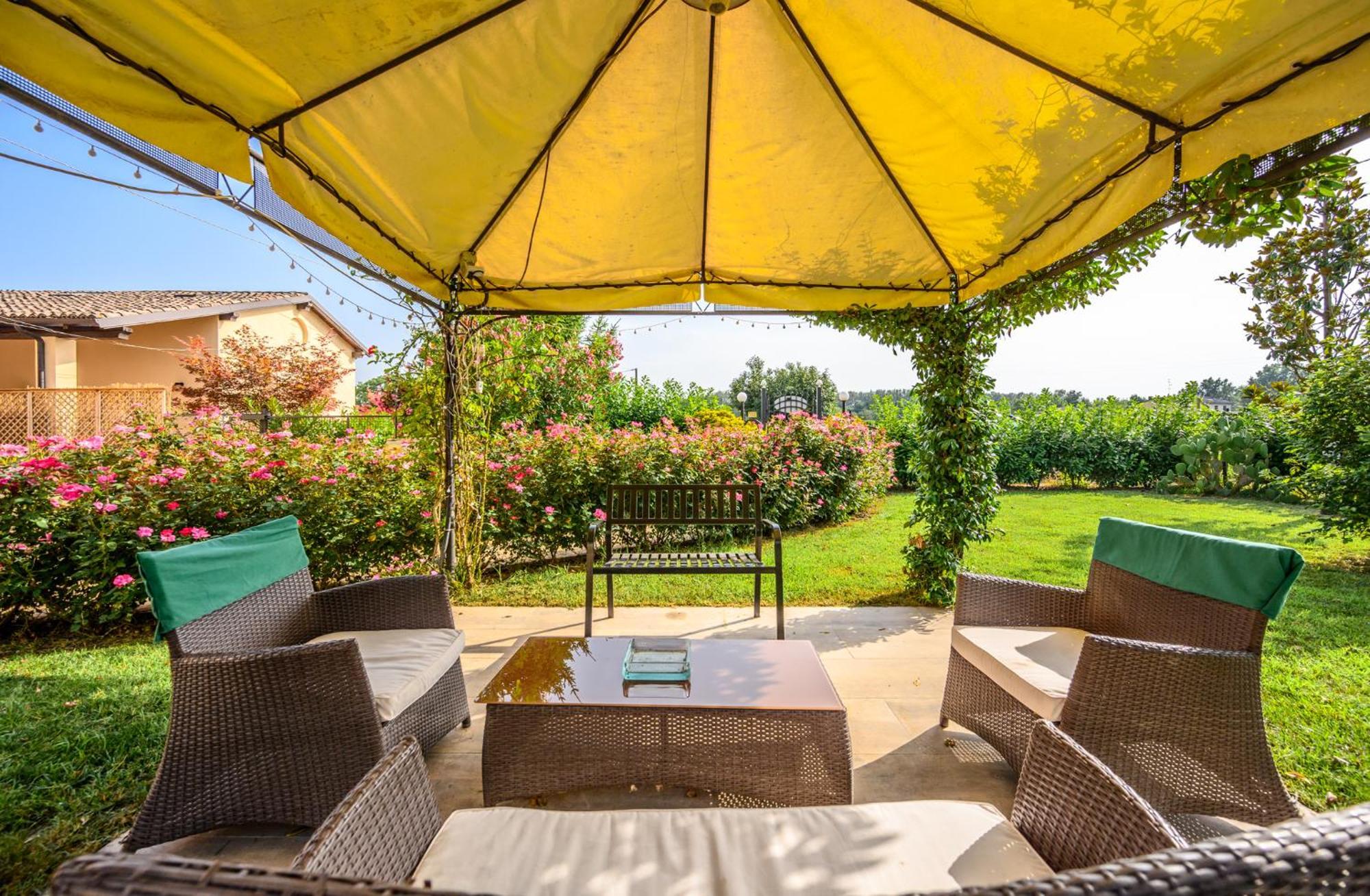 Bed and Breakfast La Casa di Valeria - Modena Esterno foto
